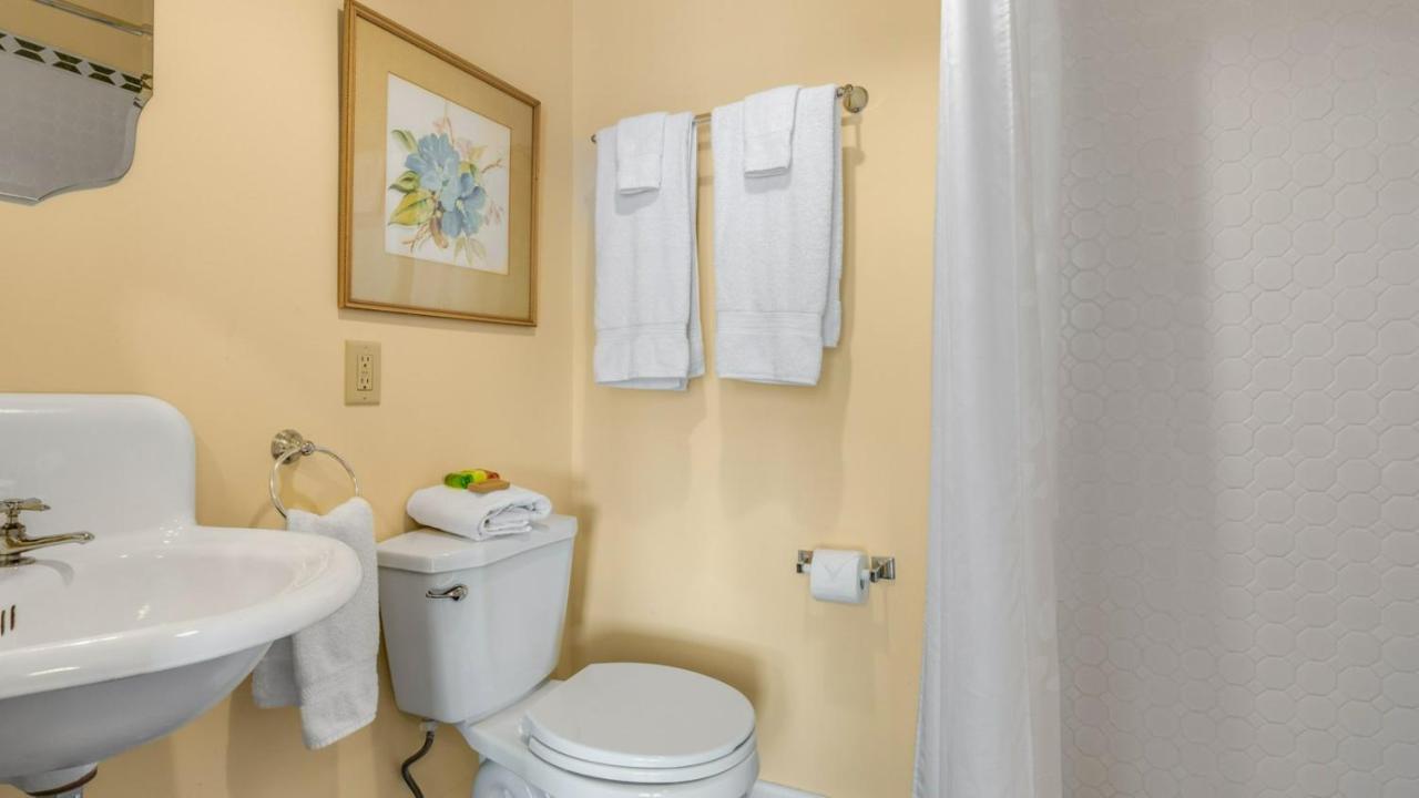The Woodbridge House 호텔 킹스빌 외부 사진