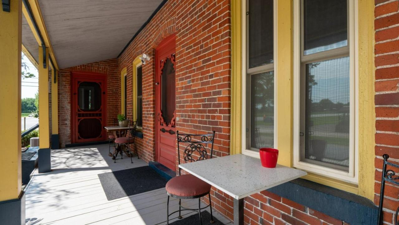 The Woodbridge House 호텔 킹스빌 외부 사진
