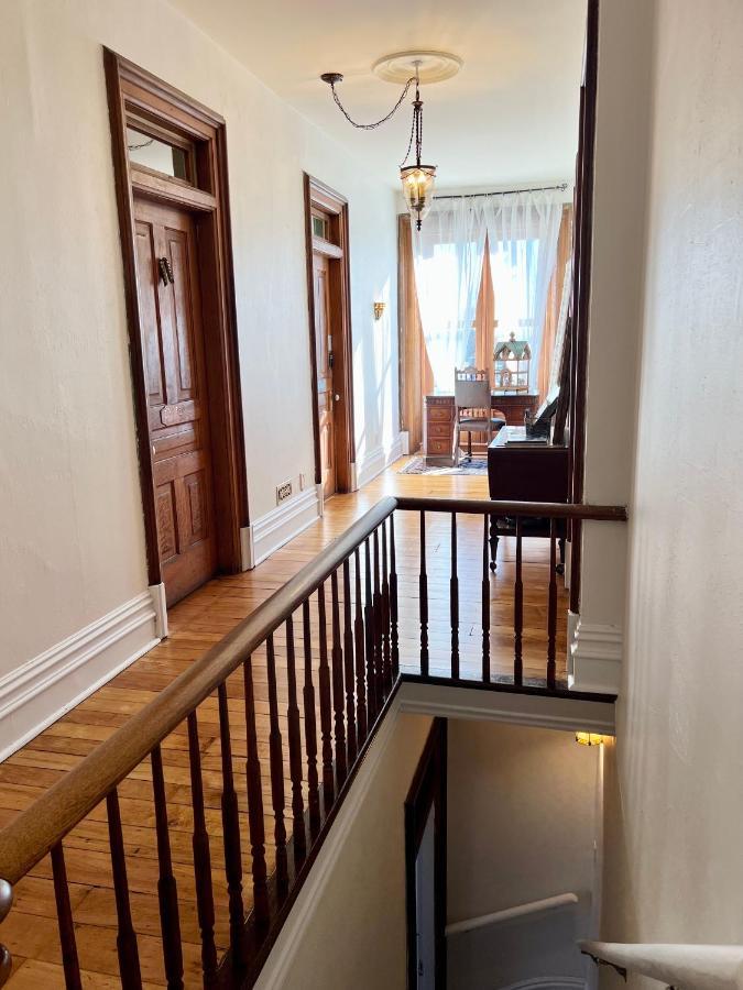The Woodbridge House 호텔 킹스빌 외부 사진