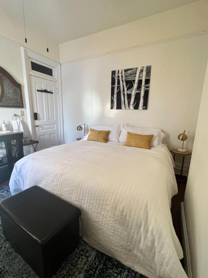 The Woodbridge House 호텔 킹스빌 외부 사진