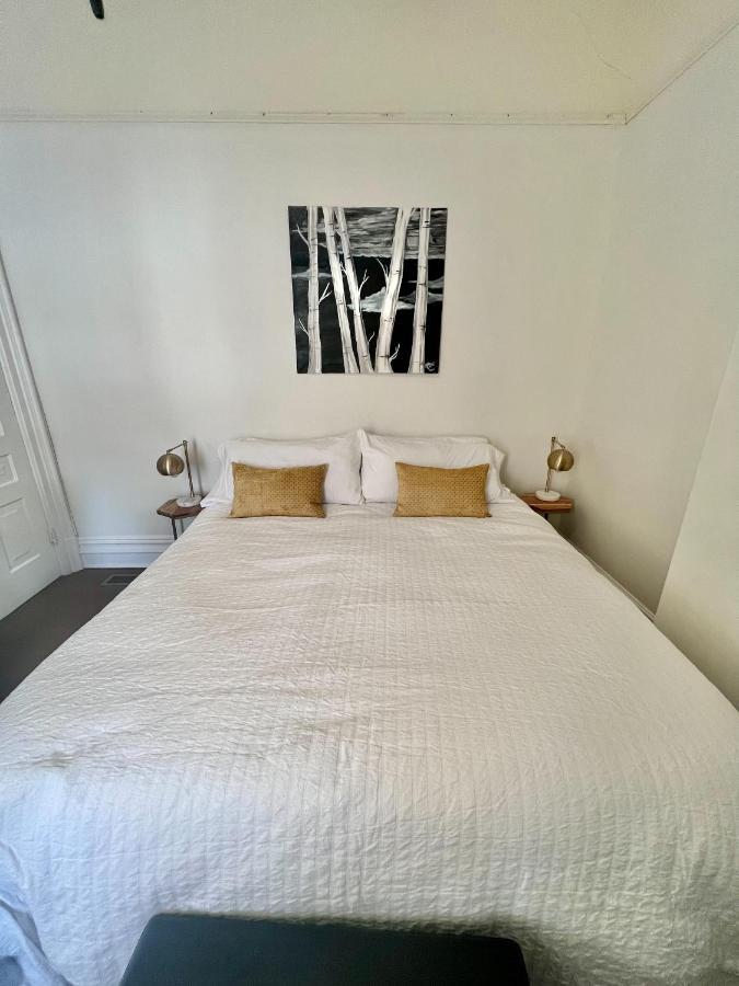 The Woodbridge House 호텔 킹스빌 외부 사진
